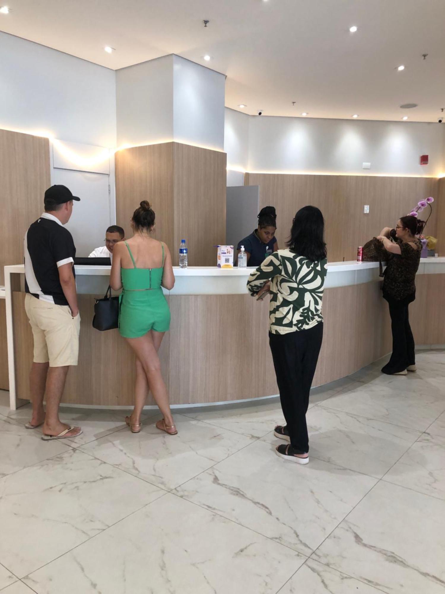 Flat Com Conforto E Requinte Em Frente Aeroporto - H1001 Apartamento